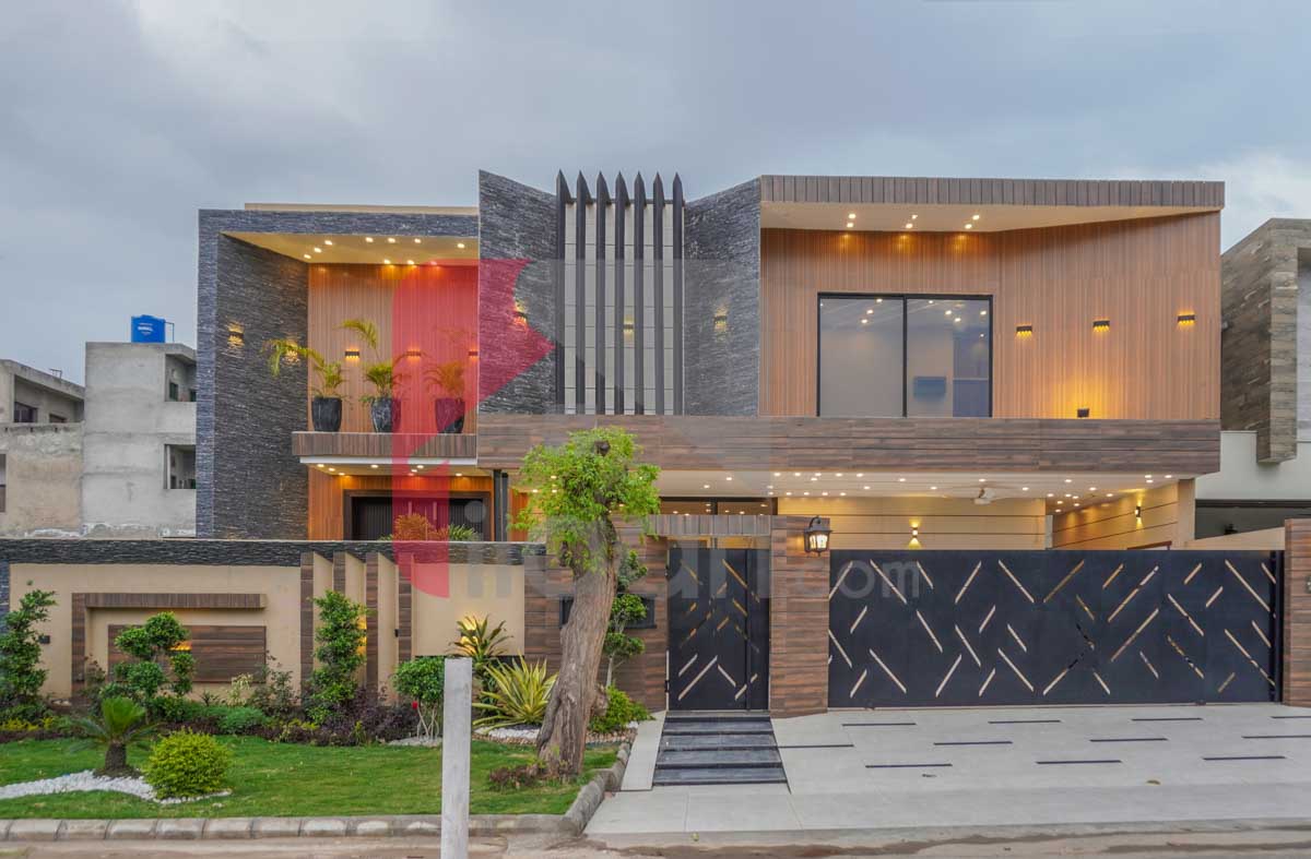 1 Kanal 1 Marla House for Sale in Block C1, Valencia Housing Society, Lahore