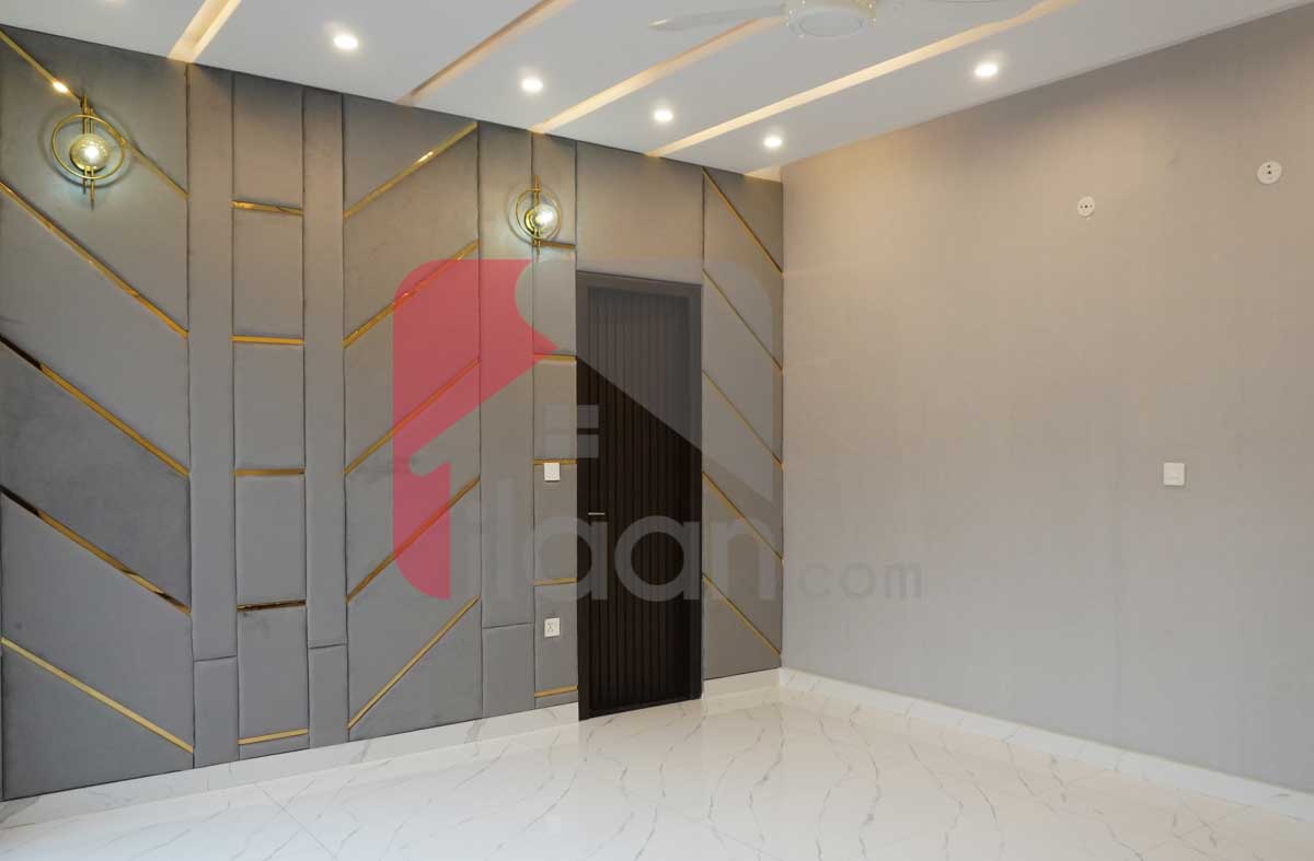 1 Kanal 1 Marla House for Sale in Block C1, Valencia Housing Society, Lahore