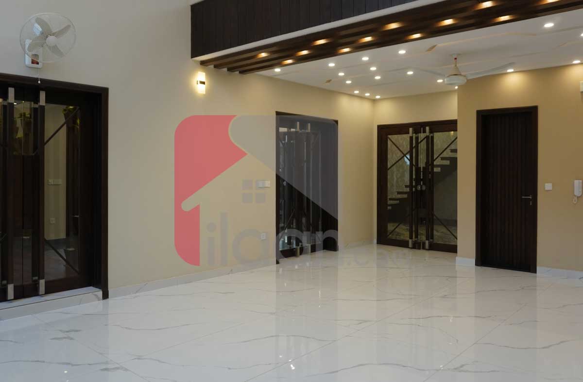 1 Kanal 1 Marla House for Sale in Block C1, Valencia Housing Society, Lahore