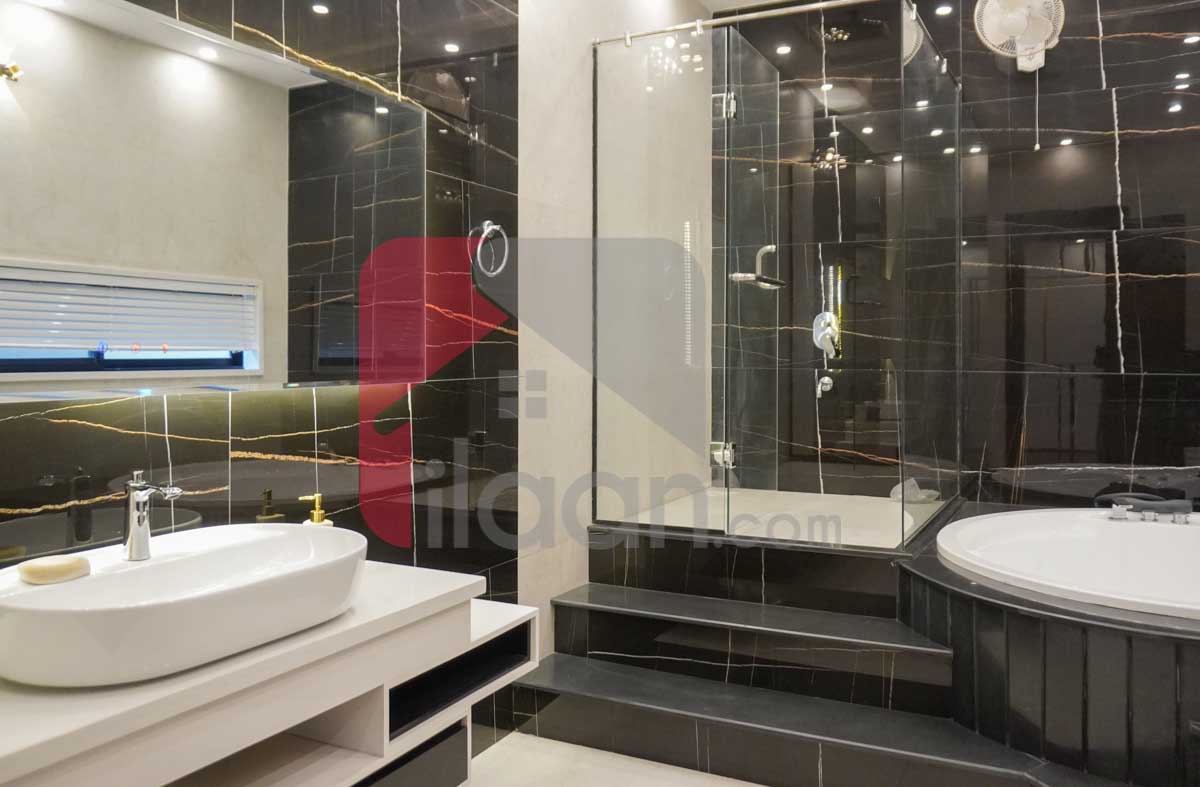 1 Kanal 1 Marla House for Sale in Block C1, Valencia Housing Society, Lahore
