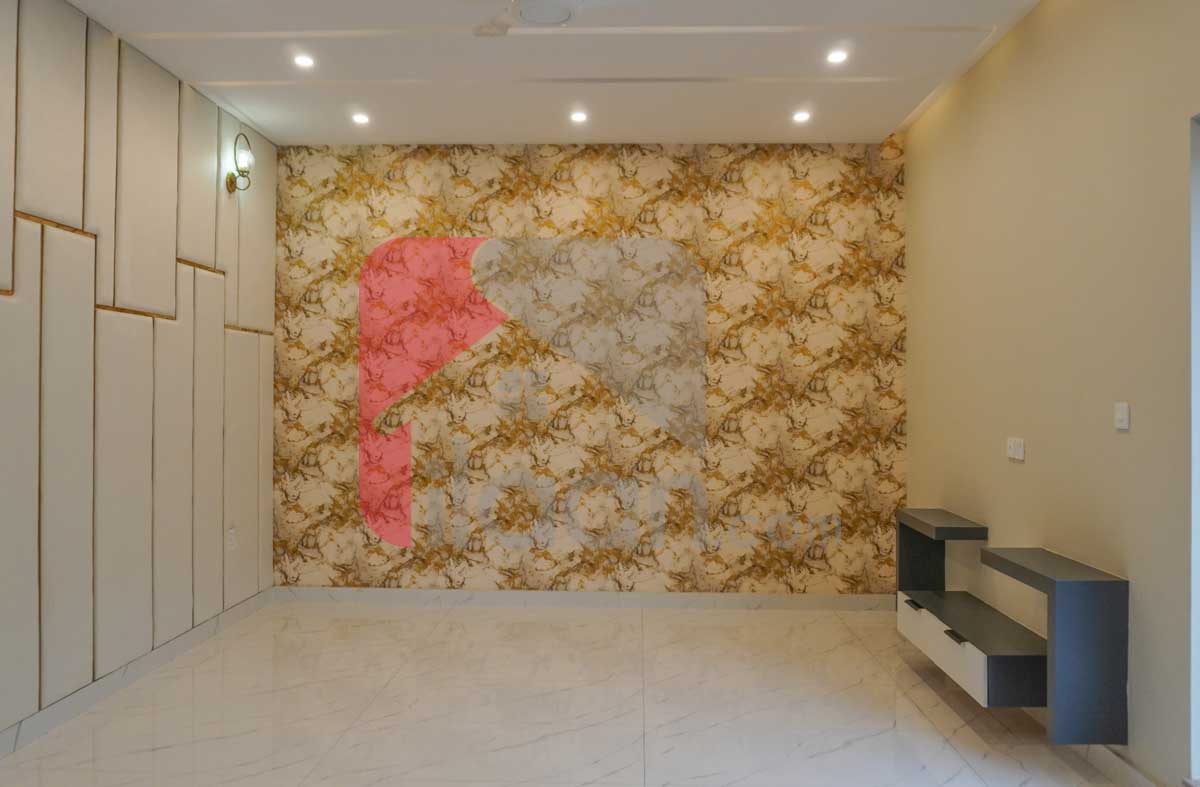 1 Kanal 1 Marla House for Sale in Block C1, Valencia Housing Society, Lahore