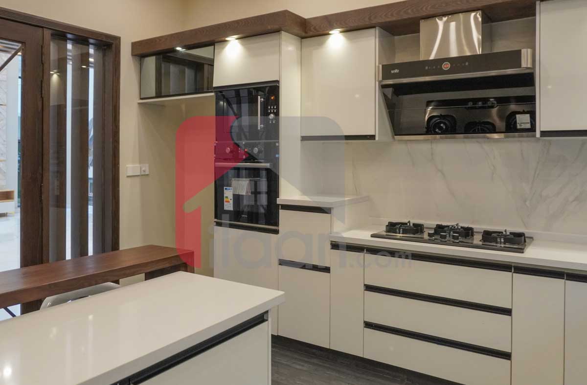 1 Kanal 1 Marla House for Sale in Block C1, Valencia Housing Society, Lahore