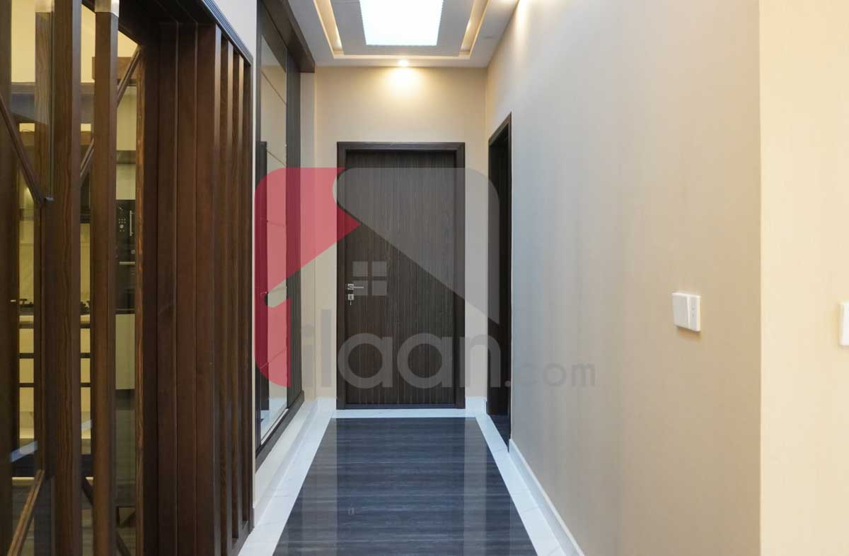 1 Kanal 1 Marla House for Sale in Block C1, Valencia Housing Society, Lahore