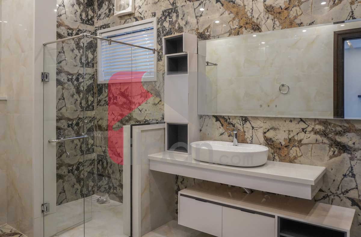 1 Kanal 1 Marla House for Sale in Block C1, Valencia Housing Society, Lahore
