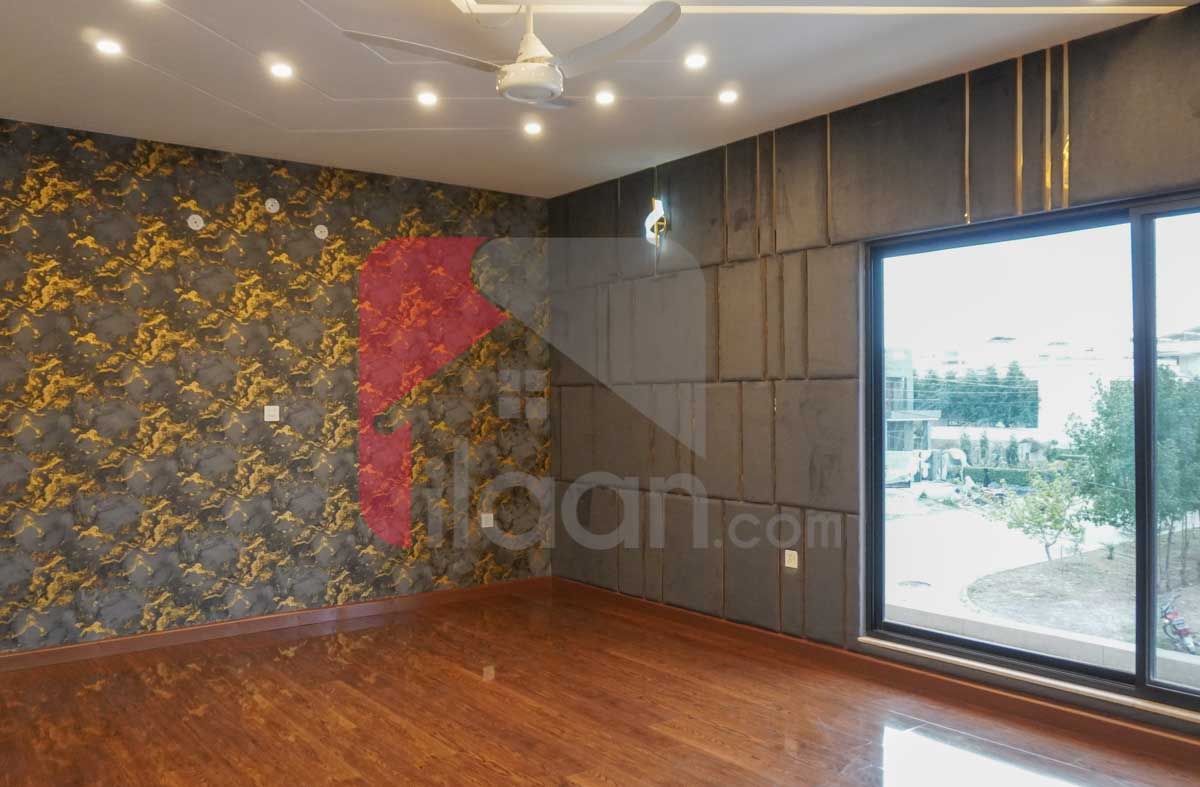 1 Kanal 1 Marla House for Sale in Block C1, Valencia Housing Society, Lahore