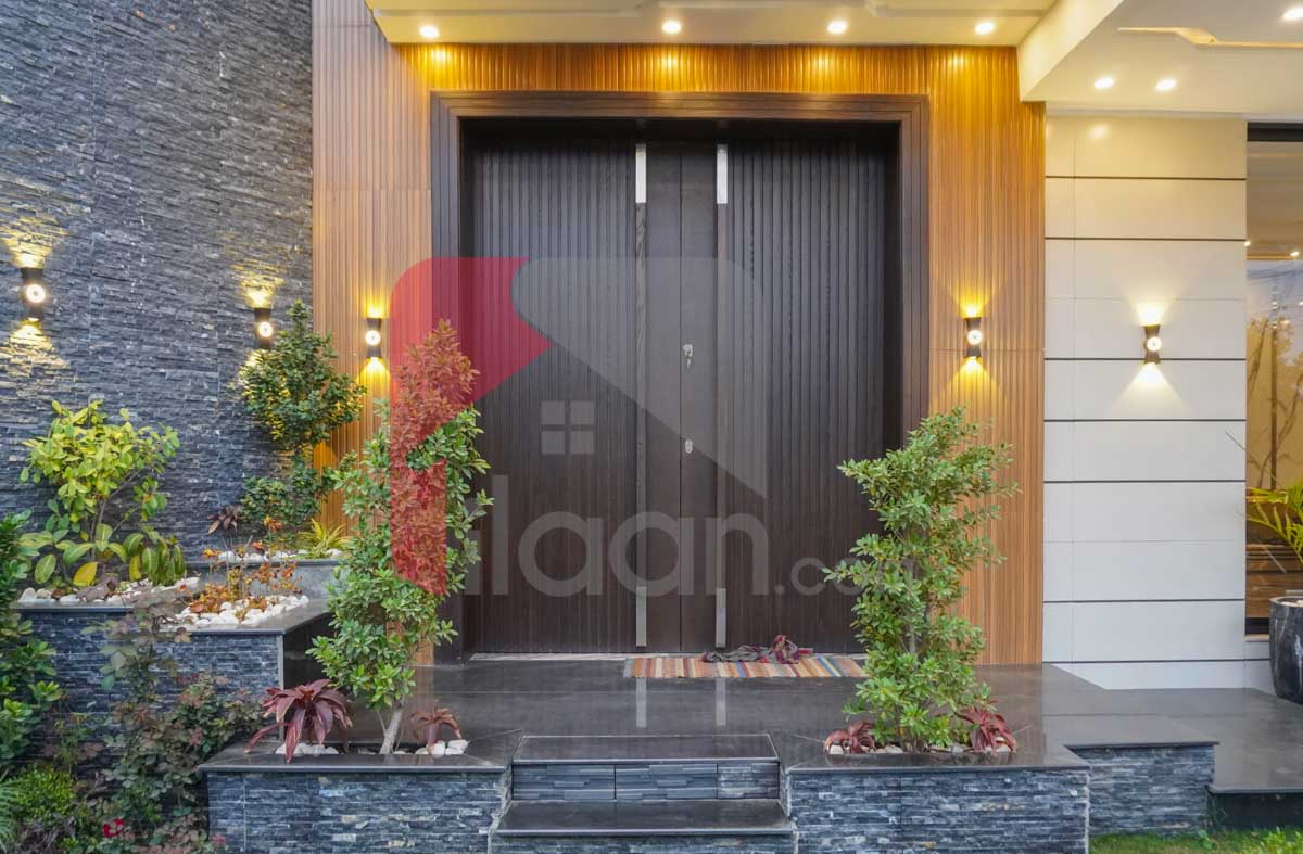1 Kanal 1 Marla House for Sale in Block C1, Valencia Housing Society, Lahore