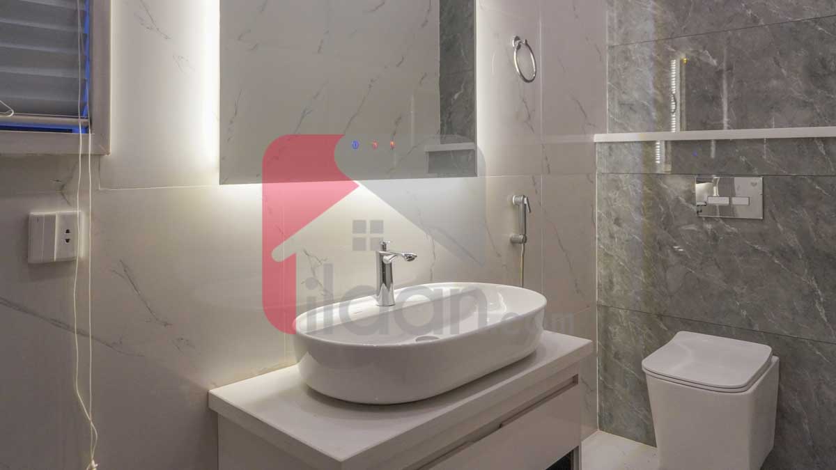 1 Kanal 1 Marla House for Sale in Block C1, Valencia Housing Society, Lahore