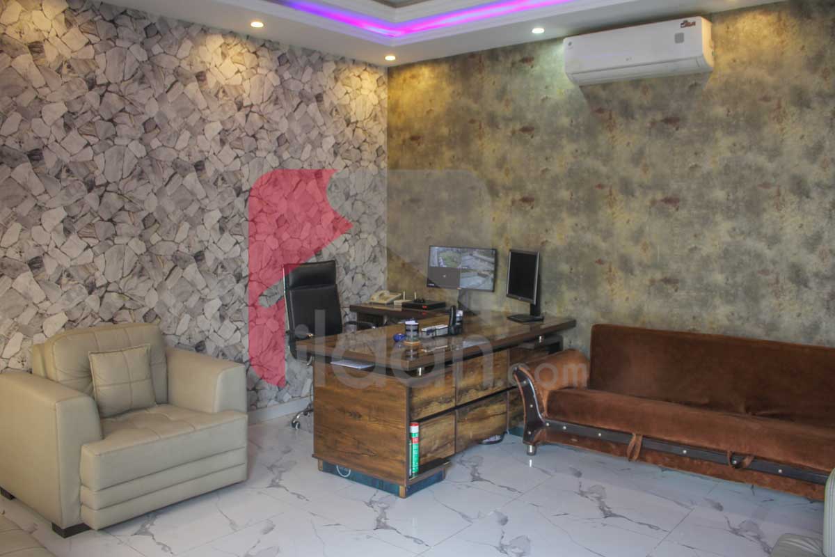 1 Kanal Farm House for Sale in Chinar Bagh, Lahore