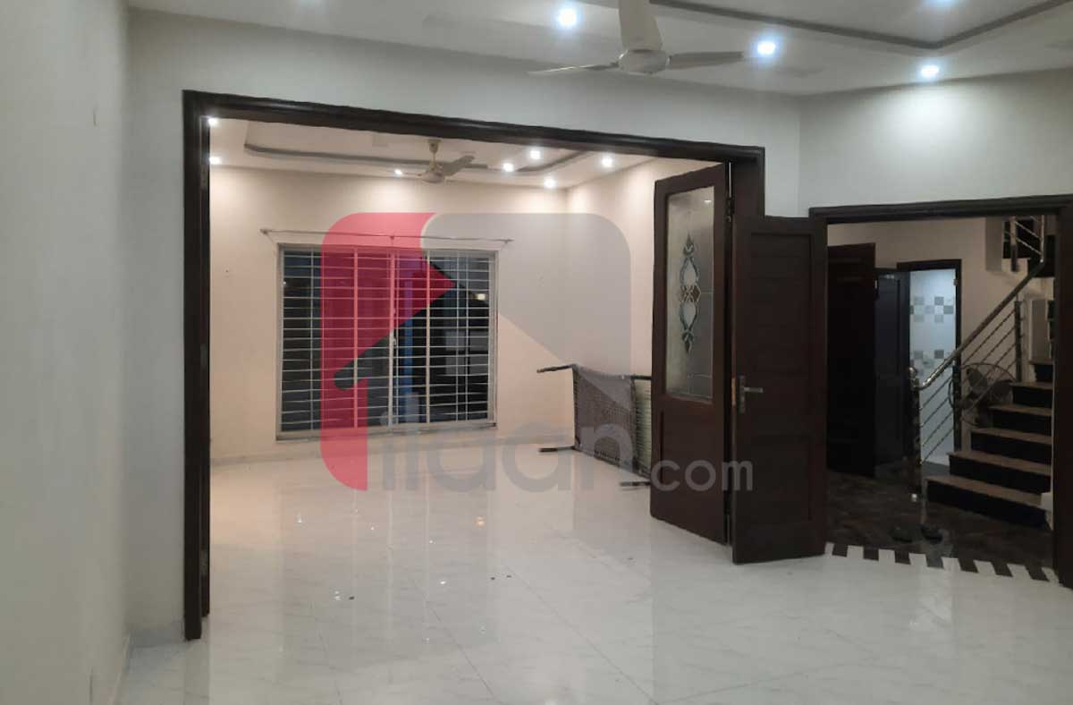10 Marla House for Rent in Phase 1, Bahria Orchard, Lahore