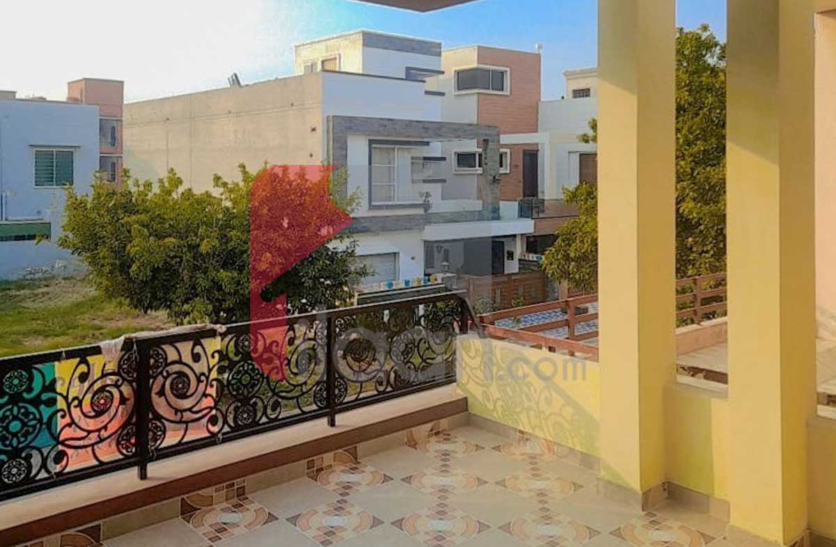 8 Marla House for Sale in Block D, Phase 2, Bahria Orchard, Lahore