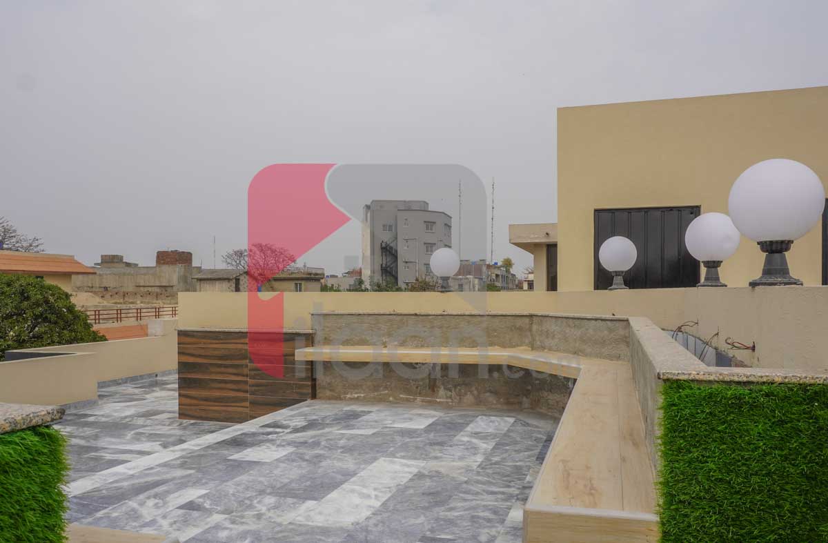 10 Marla House for Sale in Block C, Faisal Town, Lahore