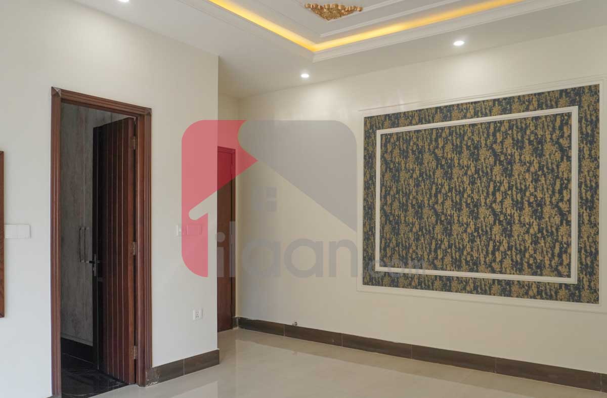 10 Marla House for Sale in Block C, Faisal Town, Lahore