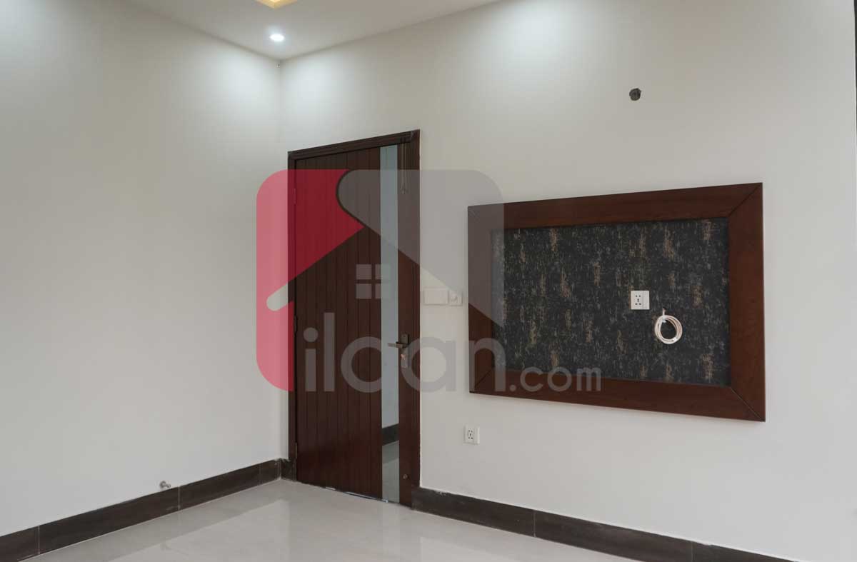 10 Marla House for Sale in Block C, Faisal Town, Lahore