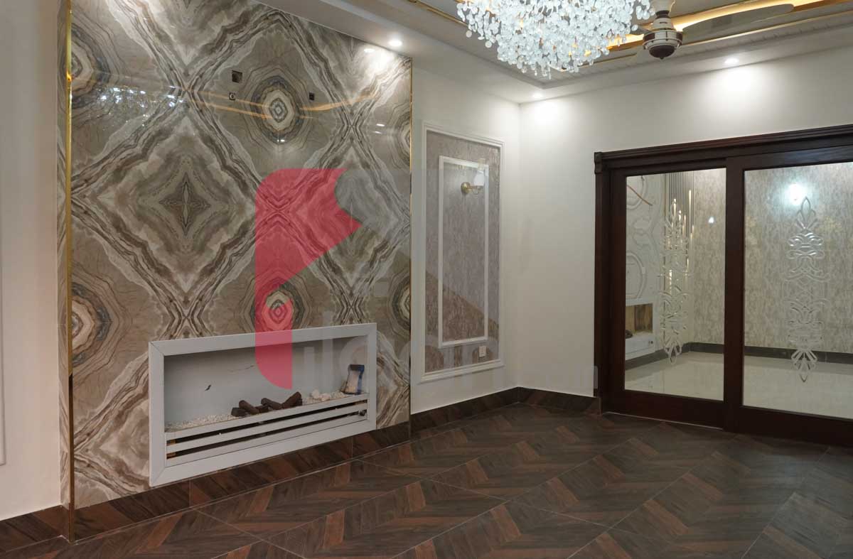 10 Marla House for Sale in Block C, Faisal Town, Lahore