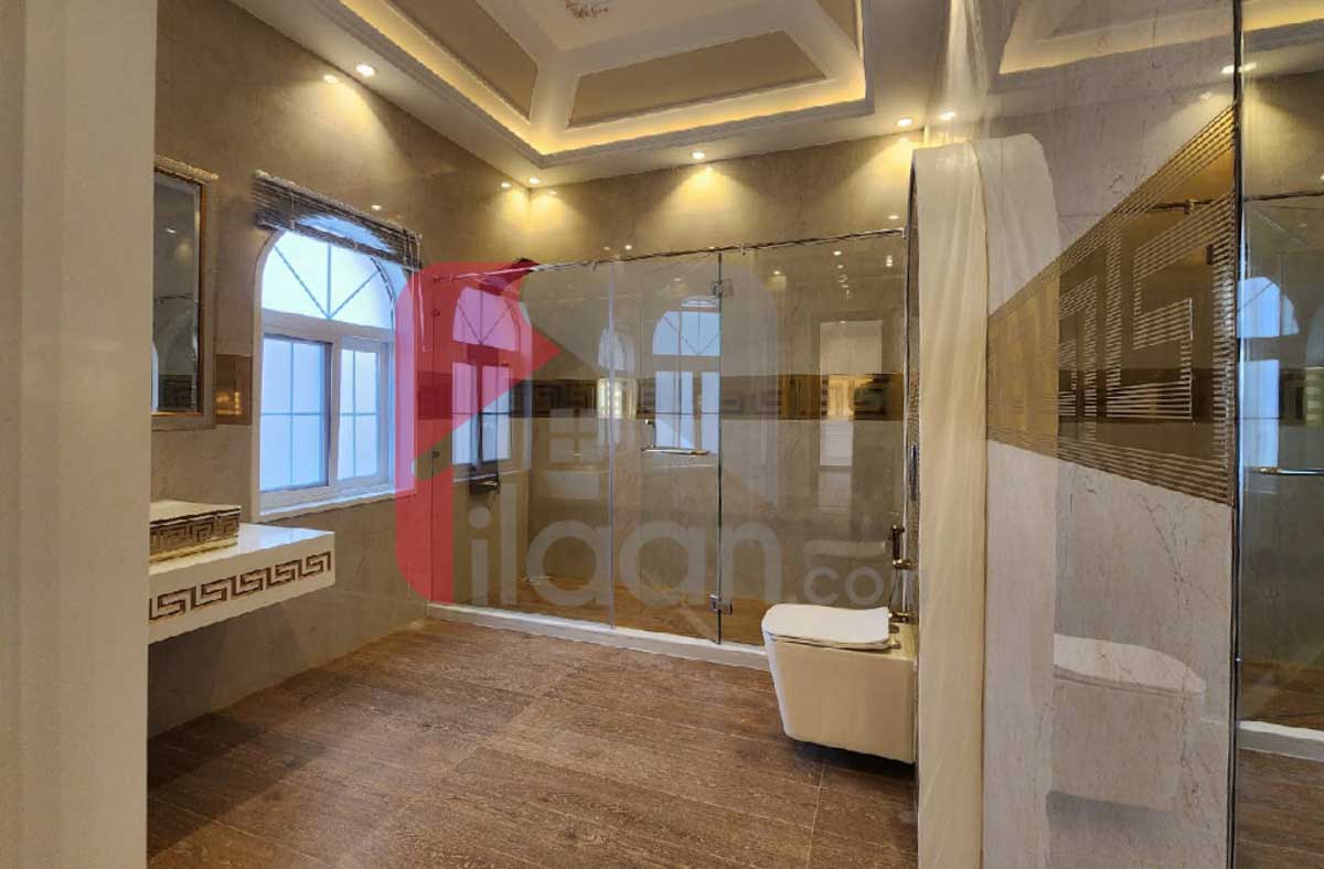 1 Kanal House for Sale in Block P, Phase 7, DHA Lahore