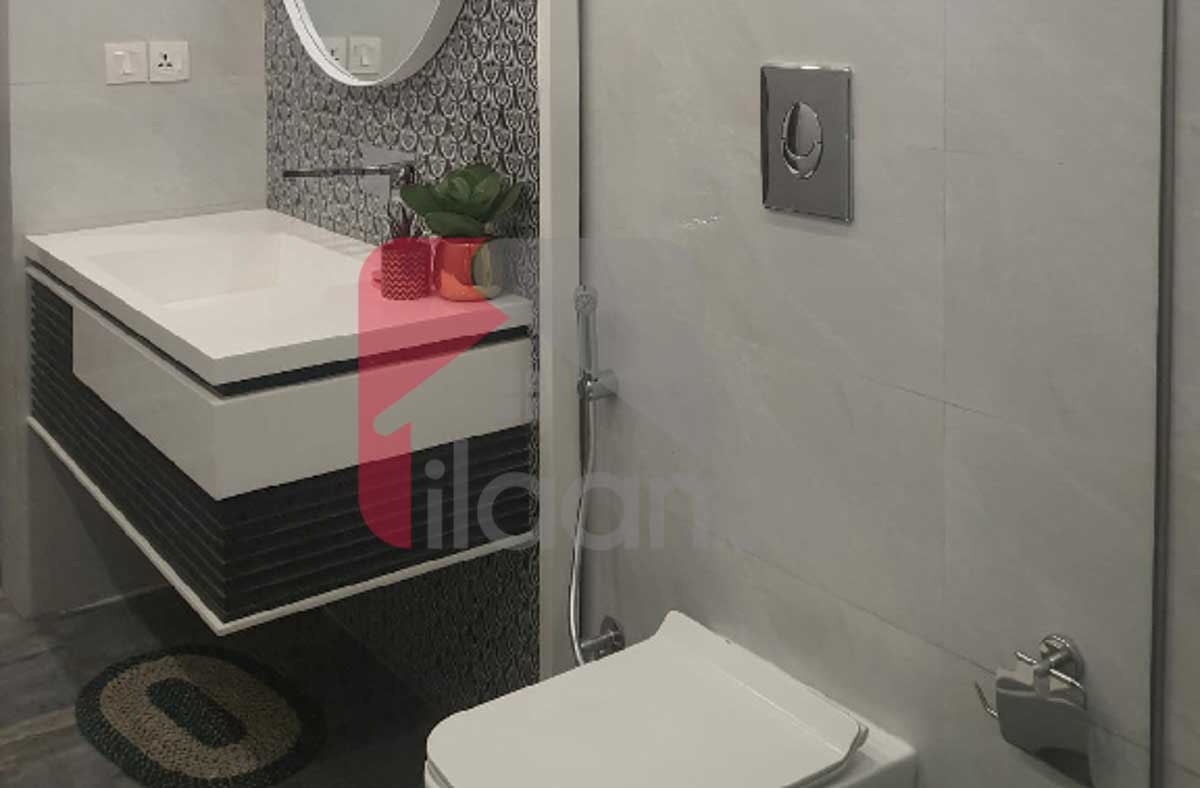 1 Kanal House for Sale in Block R, Phase 7, DHA Lahore 