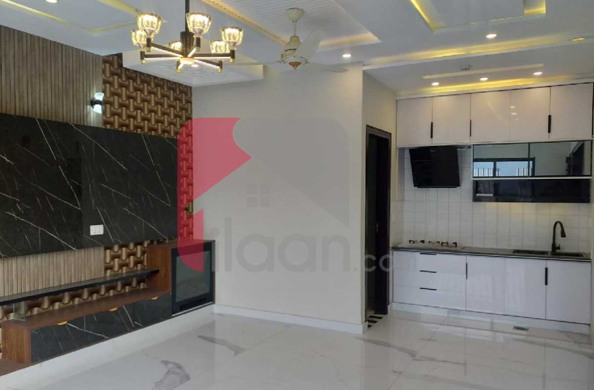 1 Kanal House for Sale in Block R, Phase 7, DHA Lahore 