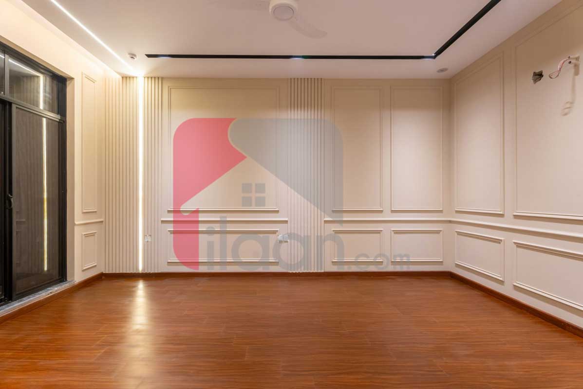 1 Kanal House for Sale in Phase 7, DHA Lahore 
