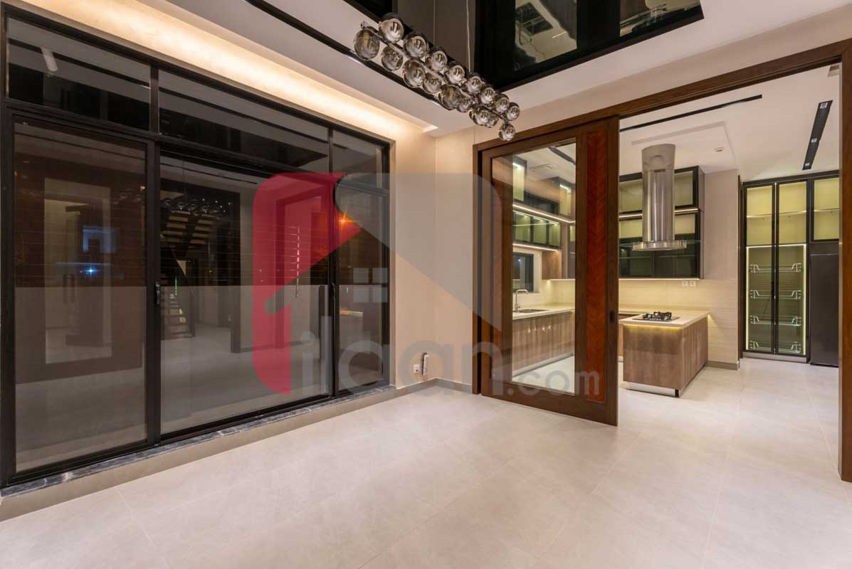 1 Kanal House for Sale in Phase 7, DHA Lahore 