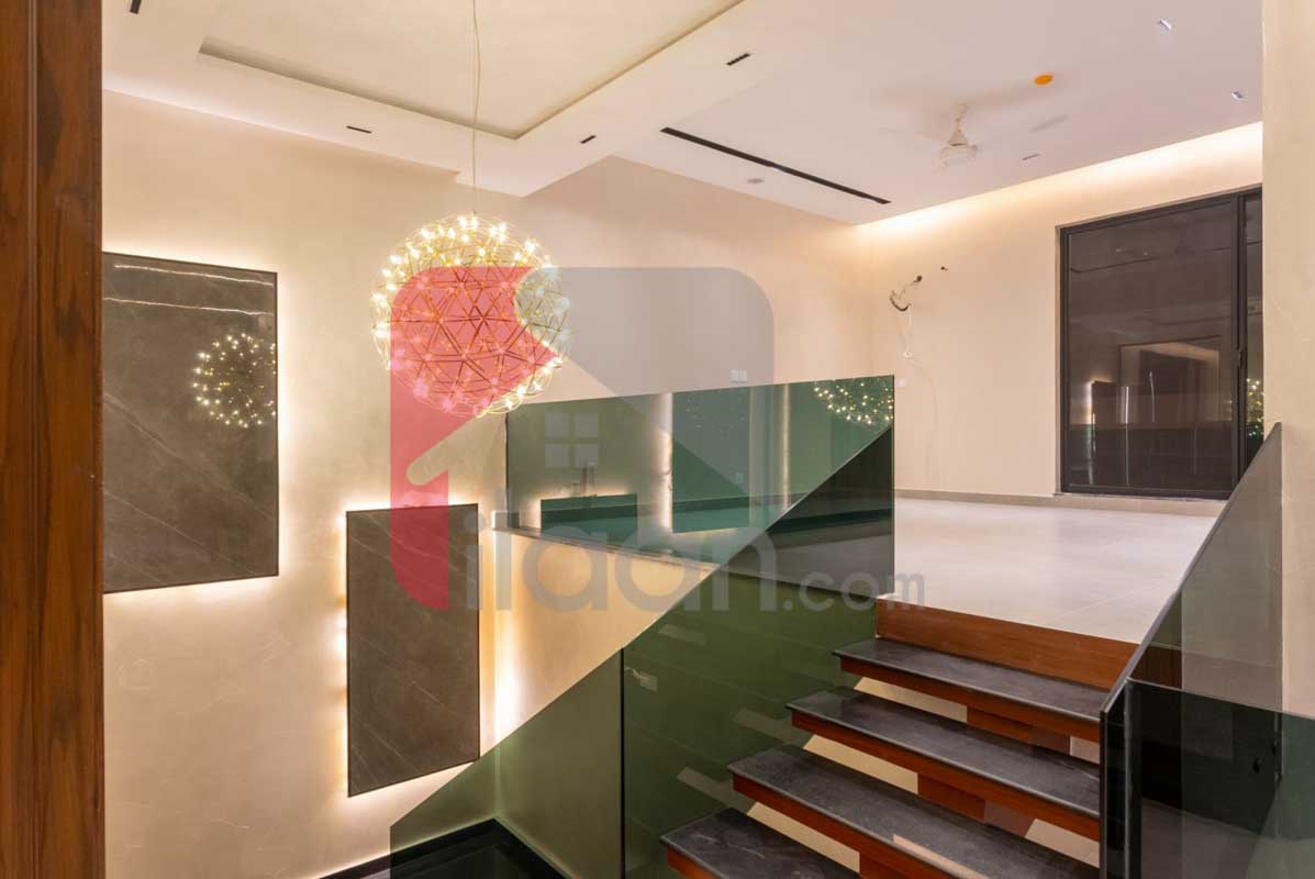 1 Kanal House for Sale in Phase 7, DHA Lahore 