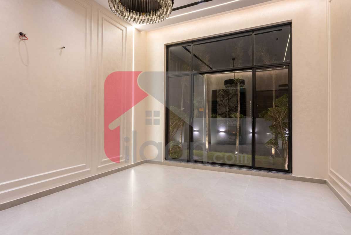 1 Kanal House for Sale in Phase 7, DHA Lahore 