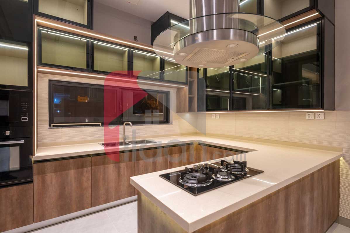1 Kanal House for Sale in Phase 7, DHA Lahore 