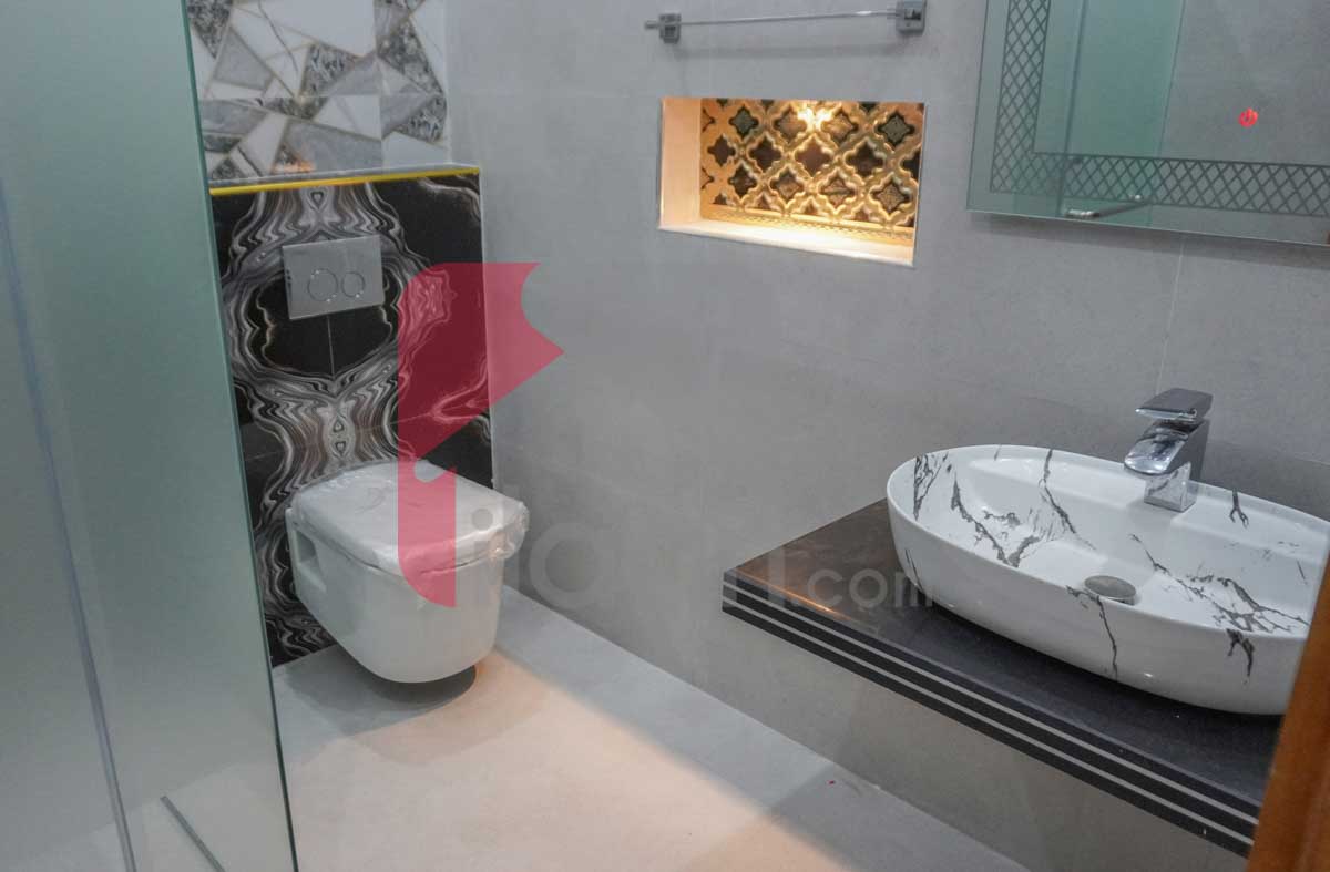 15 Marla House for Sale in Architects Engineers Housing Society, Lahore