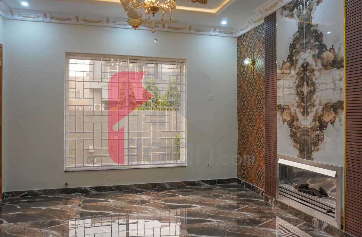 15 Marla House for Sale in Architects Engineers Housing Society, Lahore