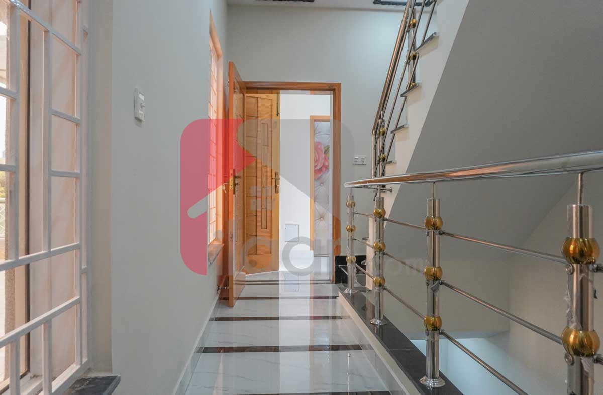 15 Marla House for Sale in Architects Engineers Housing Society, Lahore