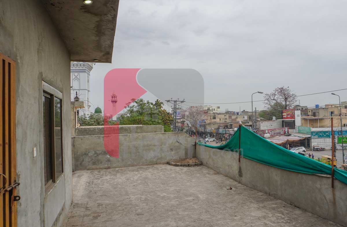 10 Marla House for Sale in Kamran Block, Allama Iqbal Town, Lahore