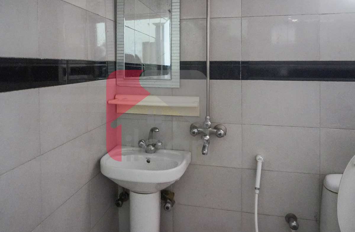 10 Marla House for Sale in Kamran Block, Allama Iqbal Town, Lahore