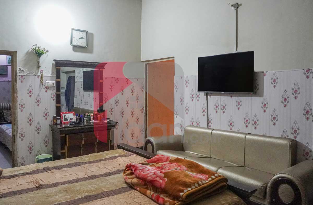 10 Marla House for Sale in Kamran Block, Allama Iqbal Town, Lahore