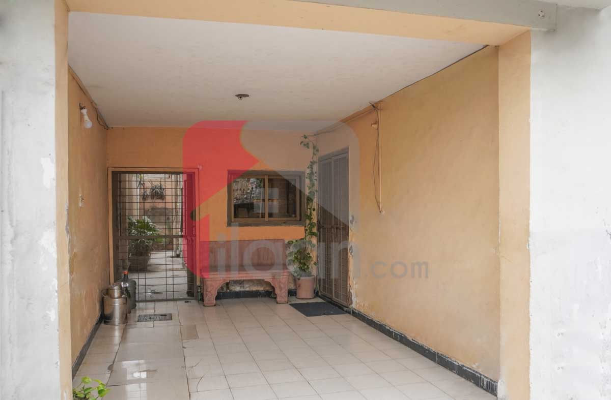 10 Marla House for Sale in Kamran Block, Allama Iqbal Town, Lahore