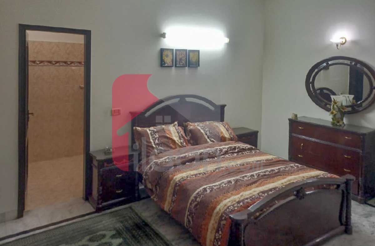 1 Kanal House for Rent in Phase 4, DHA Lahore (Furnished)) 
