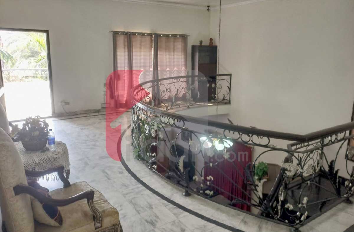1 Kanal House for Rent in Phase 4, DHA Lahore (Furnished)) 