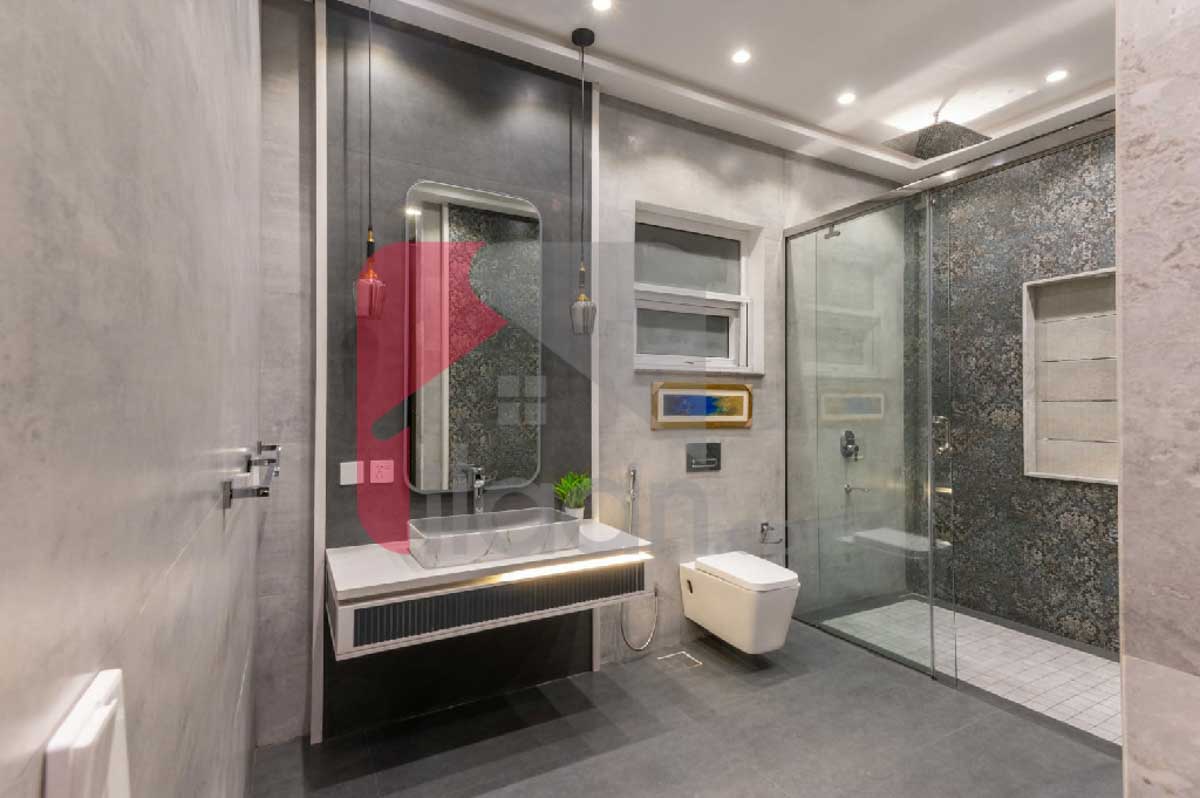 1 Kanal House for Sale in Block T, Phase 7, DHA Lahore