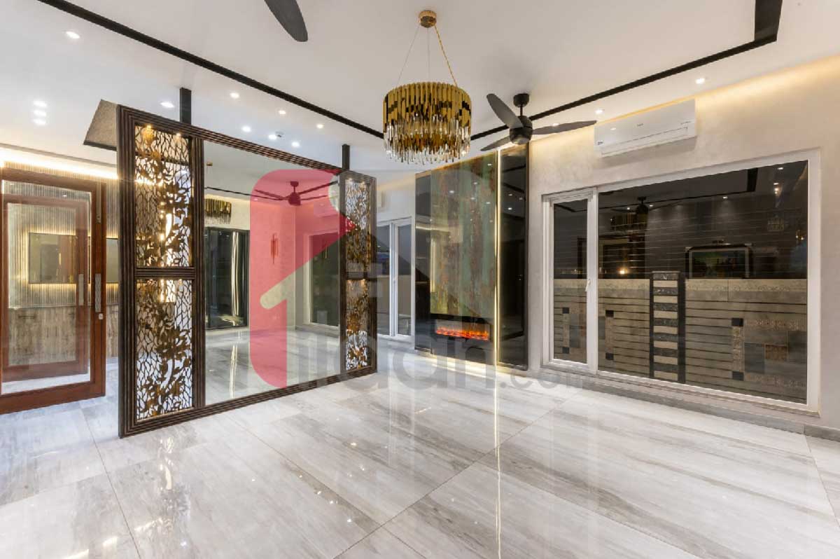 1 Kanal House for Sale in Block T, Phase 7, DHA Lahore