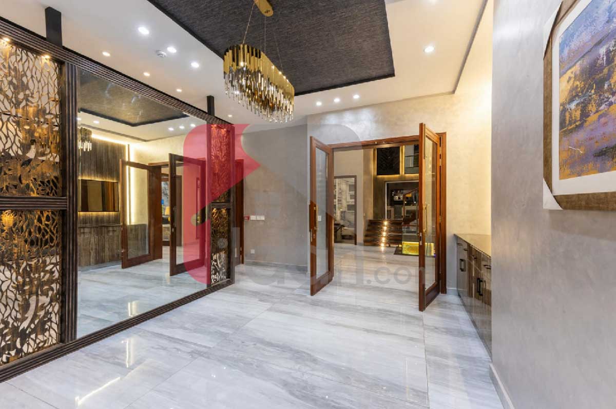 1 Kanal House for Sale in Block T, Phase 7, DHA Lahore