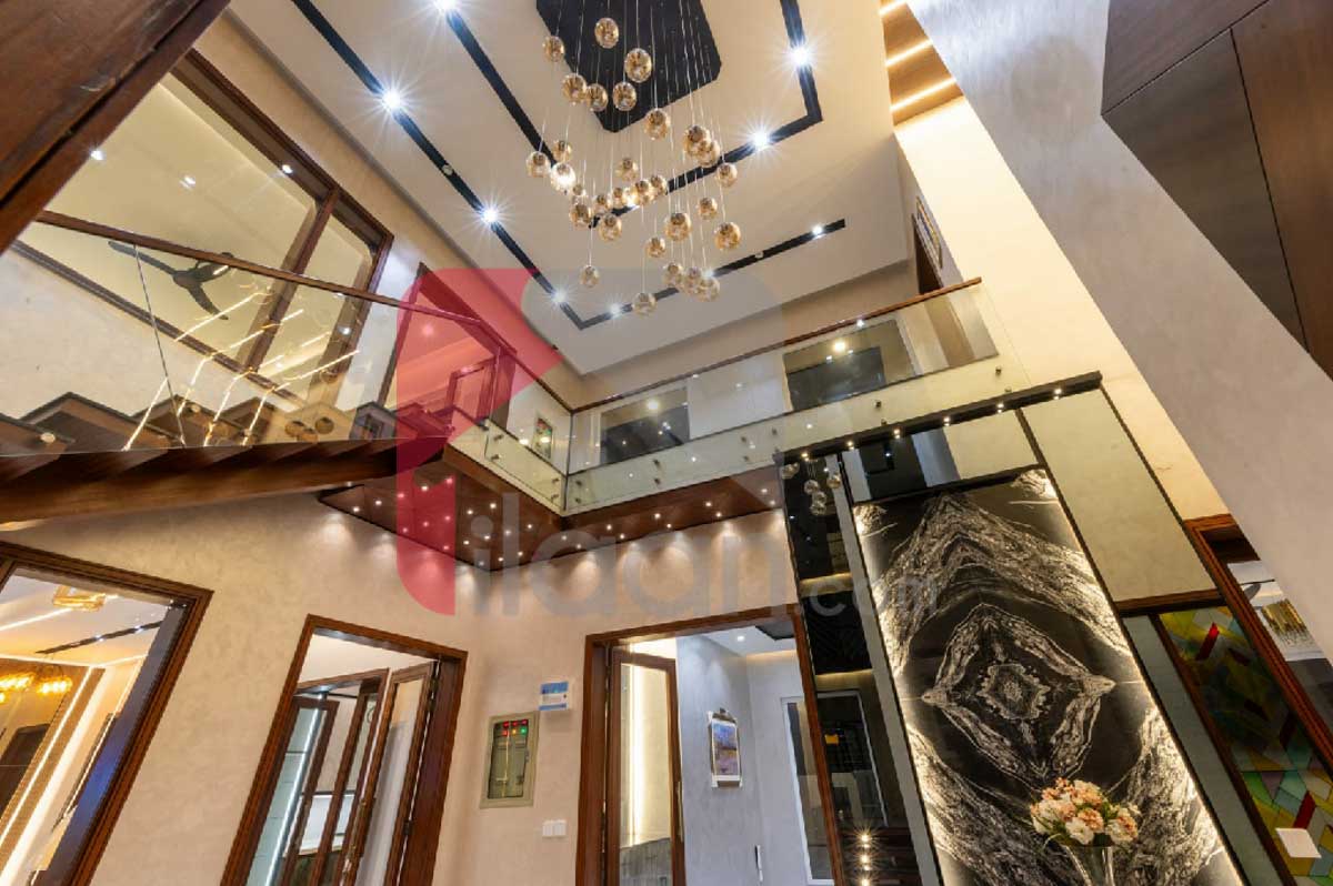 1 Kanal House for Sale in Block T, Phase 7, DHA Lahore