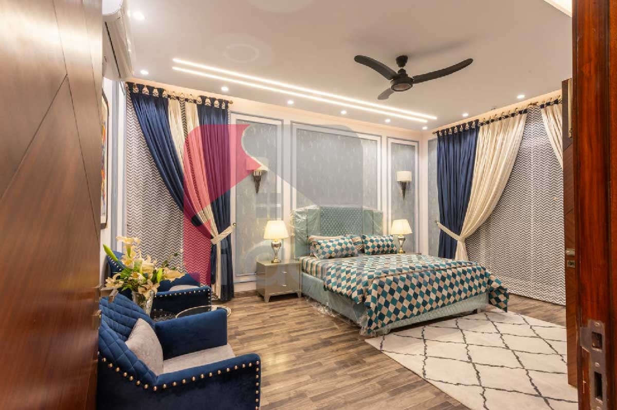 1 Kanal House for Sale in Block T, Phase 7, DHA Lahore