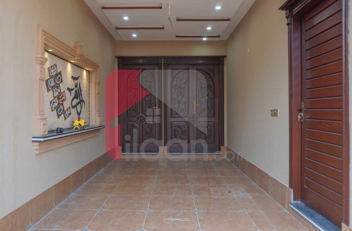 10 Marla House for Sale in Block F2, Phase 1, Johar Town, Lahore