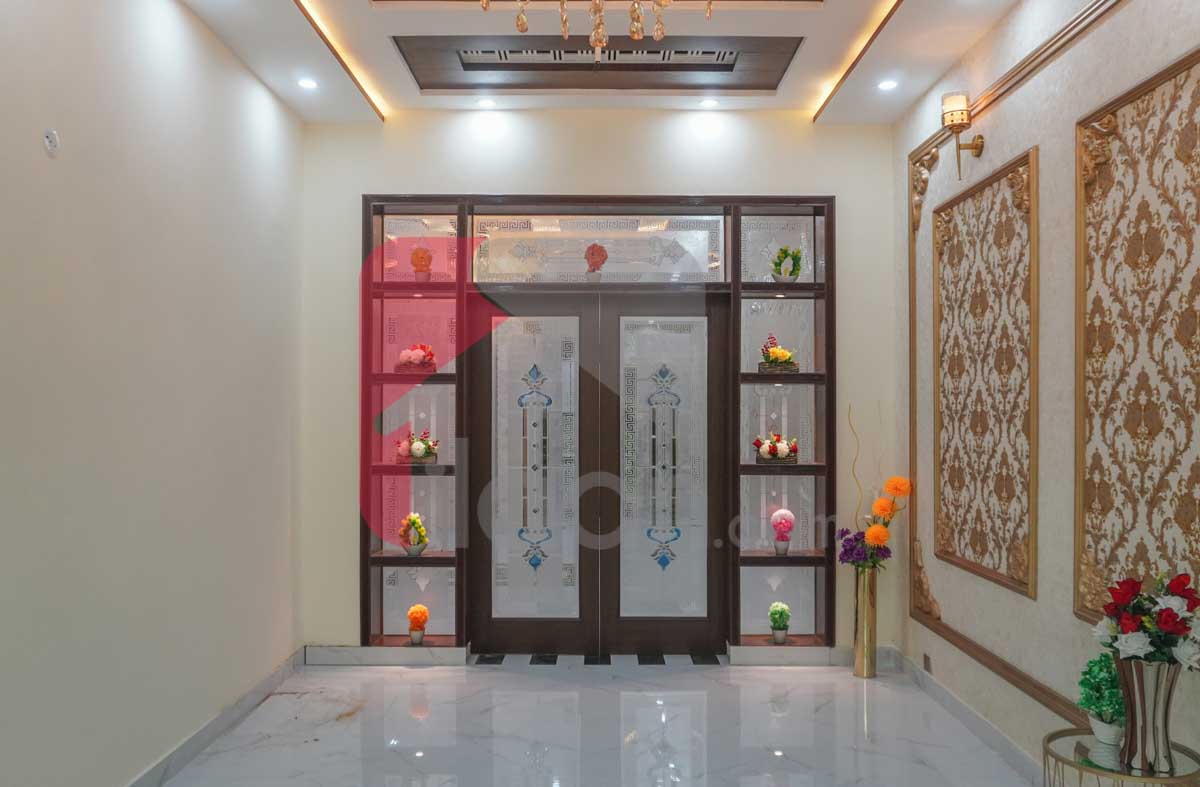 10 Marla House for Sale in Block F2, Phase 1, Johar Town, Lahore