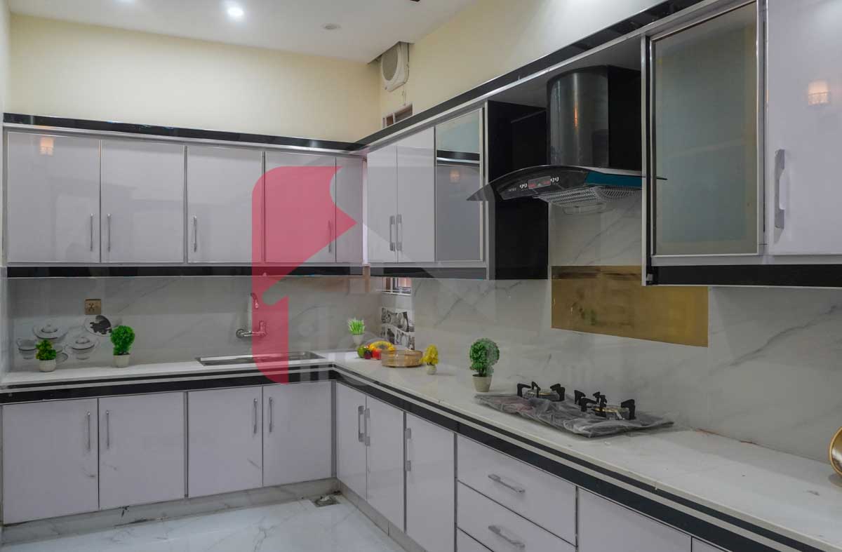 10 Marla House for Sale in Block F2, Phase 1, Johar Town, Lahore
