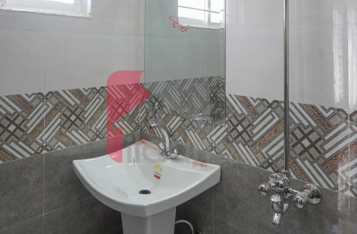 10 Marla House for Sale in Block F2, Phase 1, Johar Town, Lahore