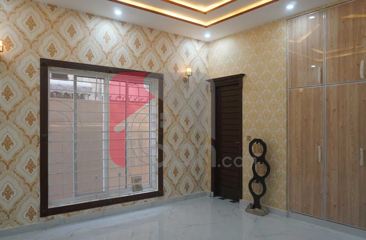 10 Marla House for Sale in Block F2, Phase 1, Johar Town, Lahore