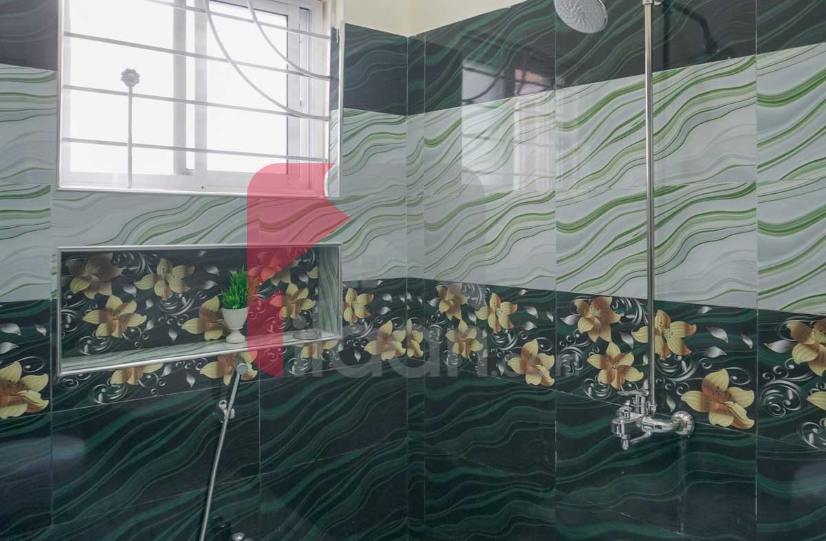 10 Marla House for Sale in Block F2, Phase 1, Johar Town, Lahore