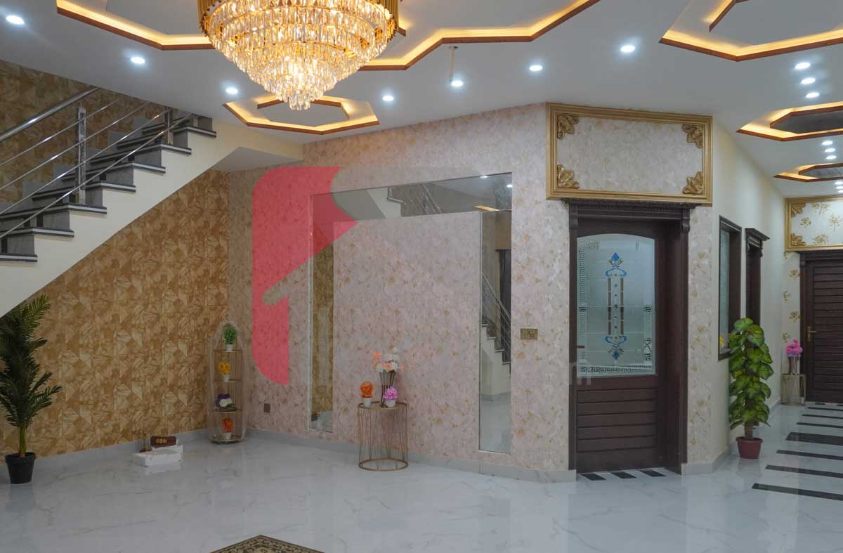 10 Marla House for Sale in Block F2, Phase 1, Johar Town, Lahore