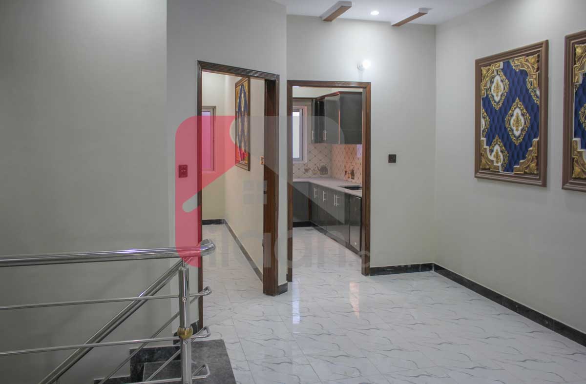 5 Marla House for Sale in Elite Town, Lahore