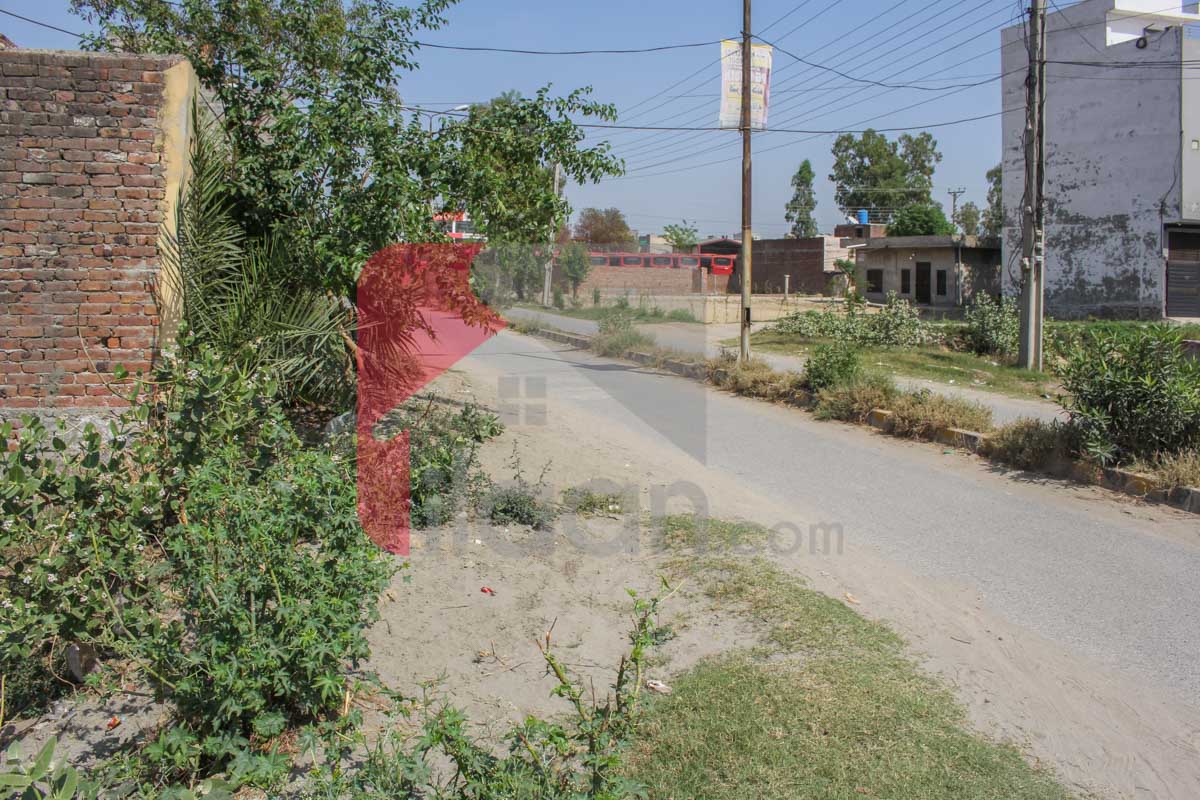 2 Marla Commercial Plot for Sale in Elite Town, Lahore