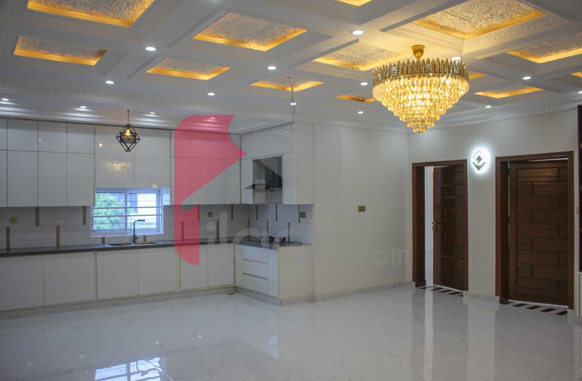 13 Marla House for Sale in Block E, Phase 2, Al Rehman Garden, Lahore